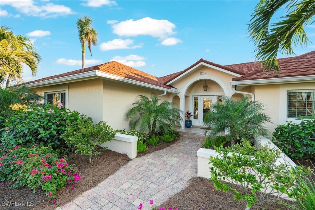 Sanibel, Florida, 33957, United States, 4 Bedrooms Bedrooms, ,3 BathroomsBathrooms,Residential,Forsale,1886342