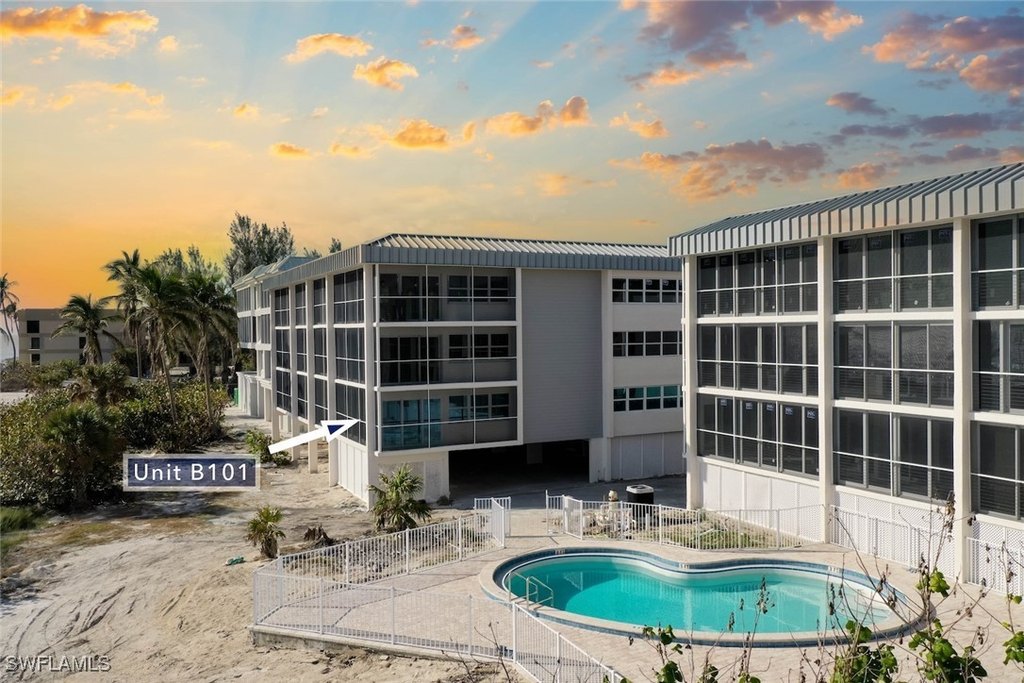 Sanibel, Florida, 33957, United States, 3 Bedrooms Bedrooms, ,2 BathroomsBathrooms,Residential,Forsale,1886354