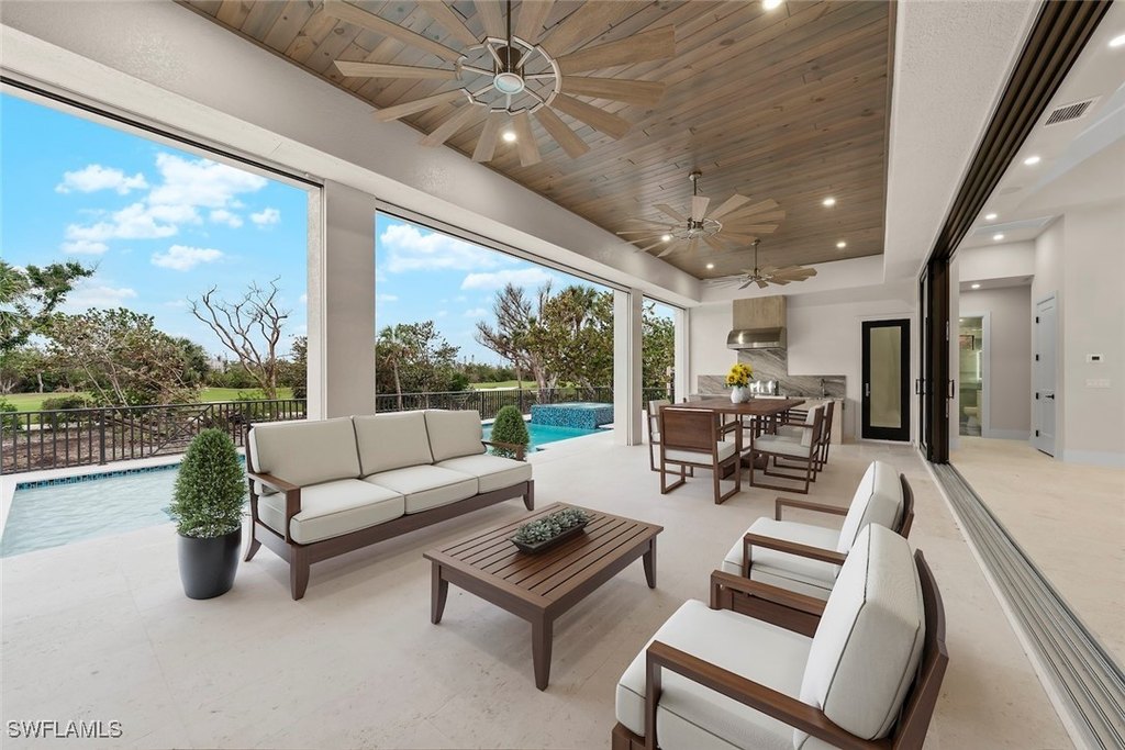 Sanibel, Florida, 33957, United States, 4 Bedrooms Bedrooms, ,4.5 BathroomsBathrooms,Residential,Forsale,1886382