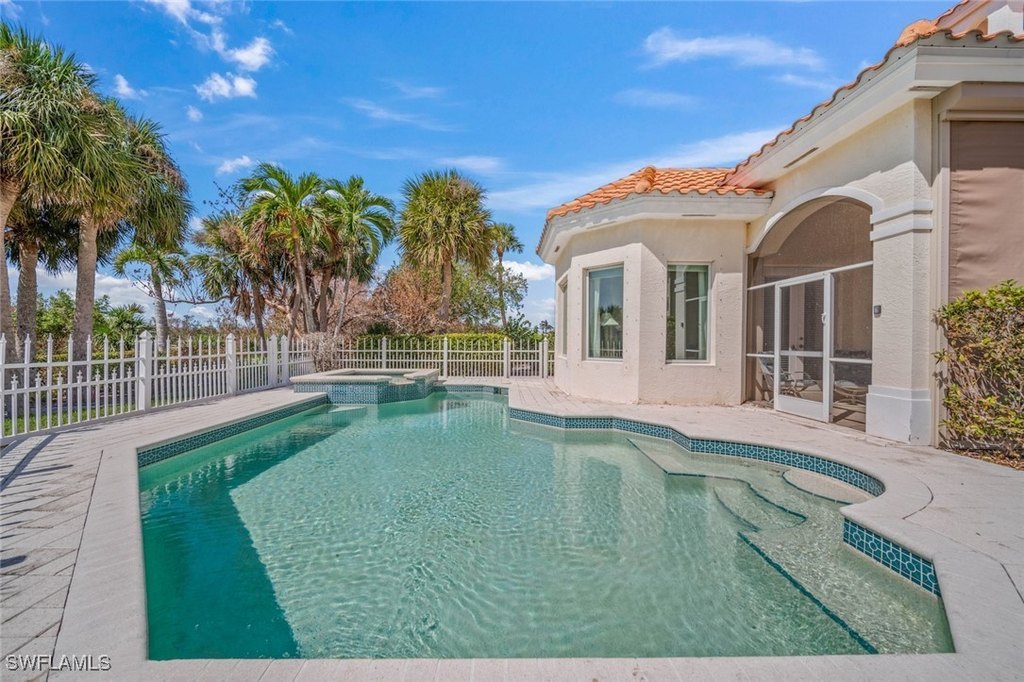 Sanibel, Florida, 33957, United States, 3 Bedrooms Bedrooms, ,3.5 BathroomsBathrooms,Residential,Forsale,1886371