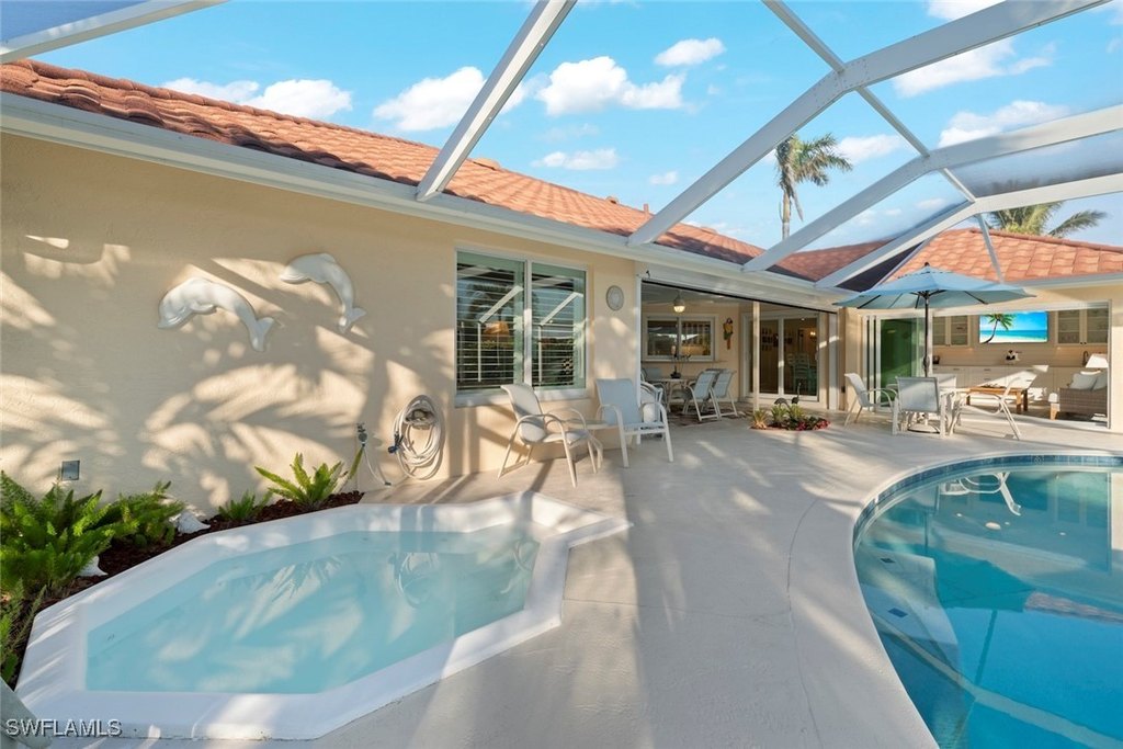 Sanibel, Florida, 33957, United States, 4 Bedrooms Bedrooms, ,3 BathroomsBathrooms,Residential,Forsale,1886342