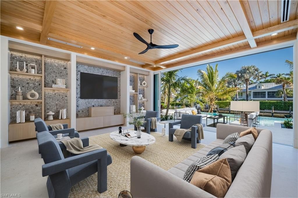 NAPLES, Florida, 34102, United States, 5 Bedrooms Bedrooms, ,5.5 BathroomsBathrooms,Residential,Forsale,1995082