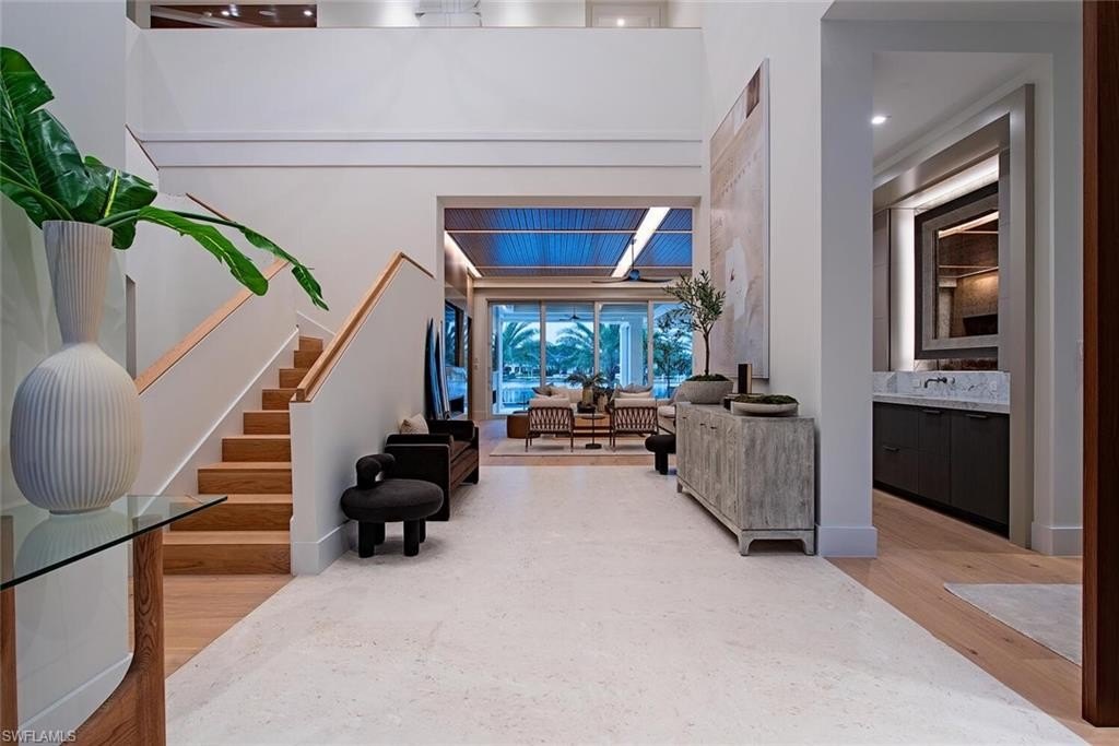 NAPLES, Florida, 34102, United States, 5 Bedrooms Bedrooms, ,6.5 BathroomsBathrooms,Residential,Forsale,1995081