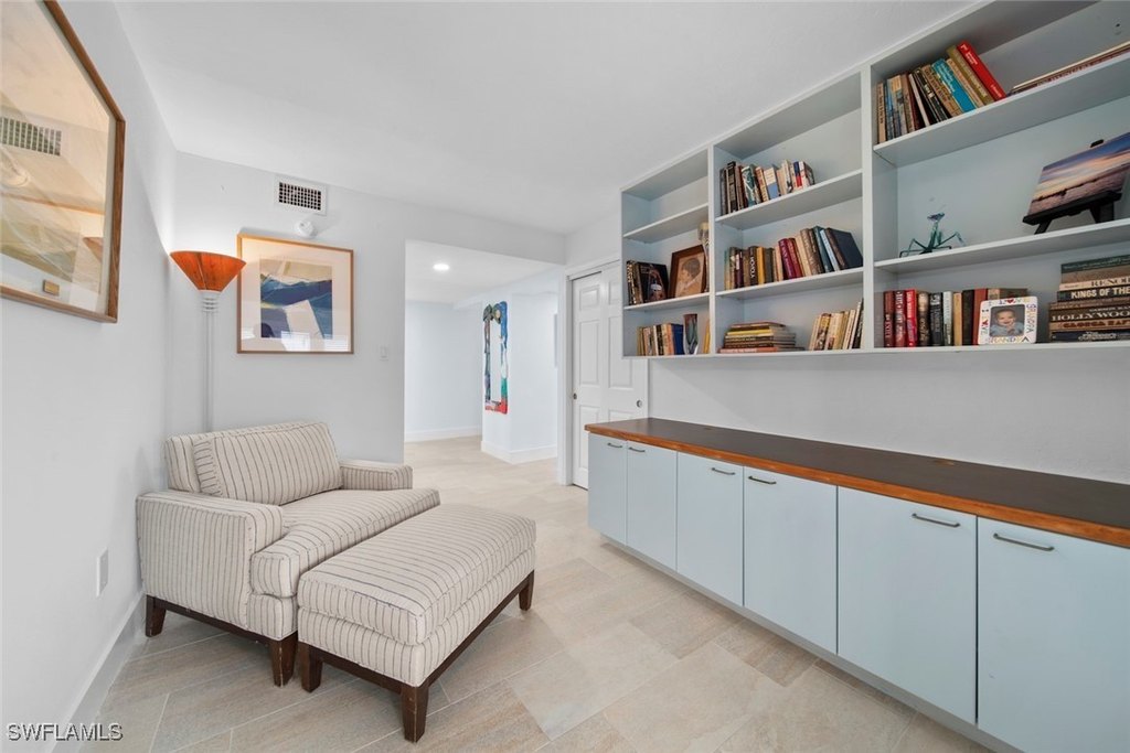 Sanibel, Florida, 33957, United States, 3 Bedrooms Bedrooms, ,2 BathroomsBathrooms,Residential,Forsale,1886340
