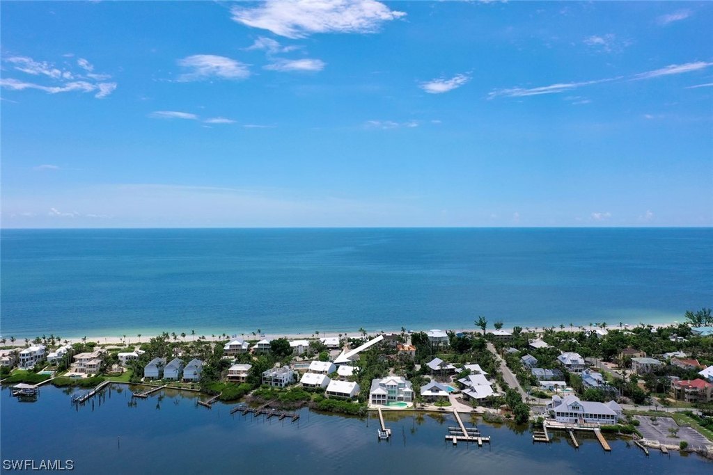Captiva, Florida, 33924, United States, 3 Bedrooms Bedrooms, ,2.5 BathroomsBathrooms,Residential,Forsale,1886348