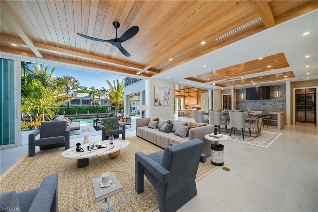 NAPLES, Florida, 34102, United States, 5 Bedrooms Bedrooms, ,5.5 BathroomsBathrooms,Residential,Forsale,1995082