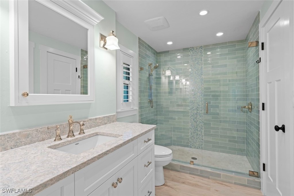 Sanibel, Florida, 33957, United States, 4 Bedrooms Bedrooms, ,3 BathroomsBathrooms,Residential,Forsale,1886342