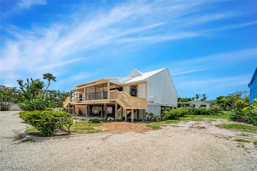 Captiva, Florida, 33924, United States, 3 Bedrooms Bedrooms, ,2.5 BathroomsBathrooms,Residential,Forsale,1886348