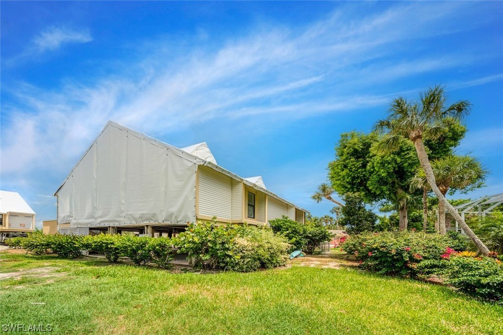 Captiva, Florida, 33924, United States, 3 Bedrooms Bedrooms, ,2.5 BathroomsBathrooms,Residential,Forsale,1886348
