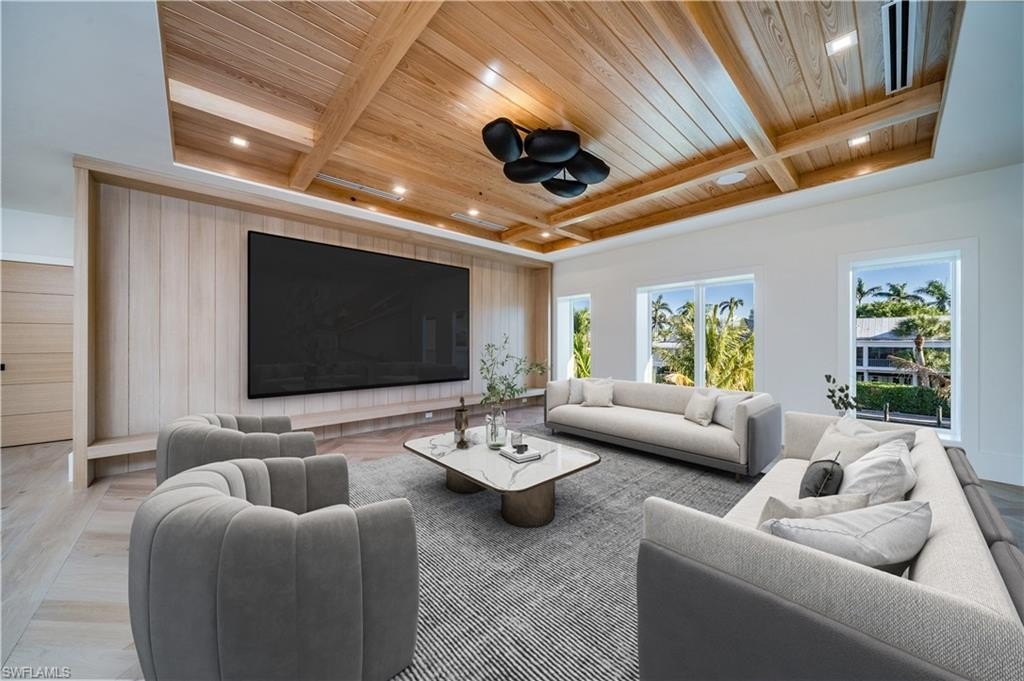 NAPLES, Florida, 34102, United States, 5 Bedrooms Bedrooms, ,5.5 BathroomsBathrooms,Residential,Forsale,1995082