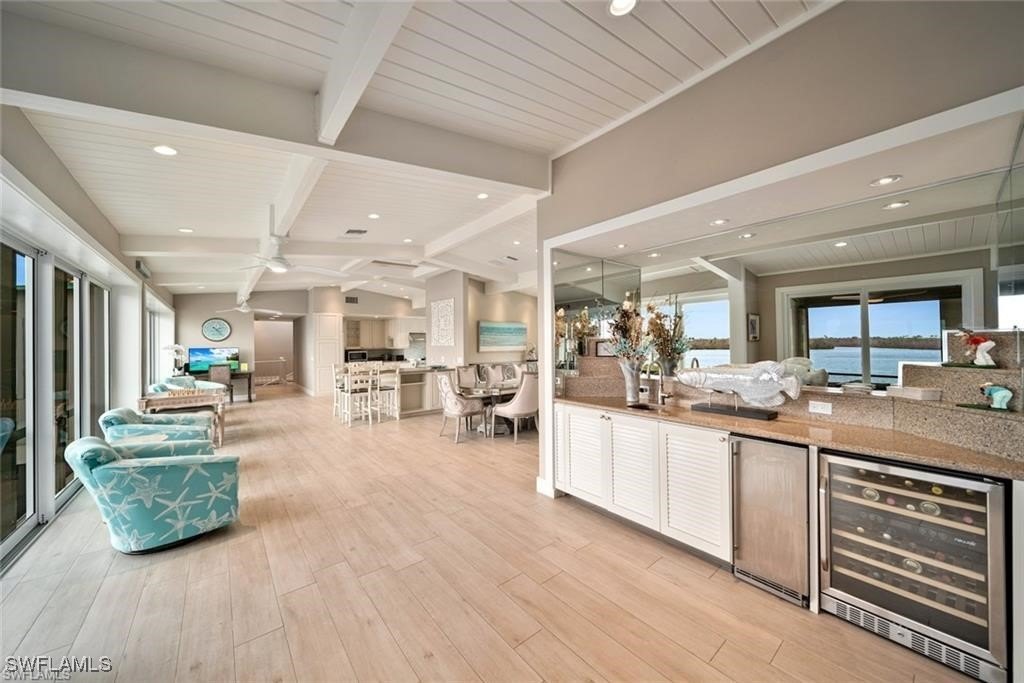 Captiva, Florida, 33924, United States, 6 Bedrooms Bedrooms, ,7.5 BathroomsBathrooms,Residential,Forsale,1886353