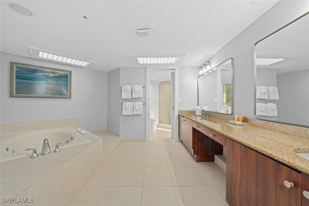 Captiva, Florida, 33924, United States, 3 Bedrooms Bedrooms, ,3 BathroomsBathrooms,Residential,Forsale,1886367