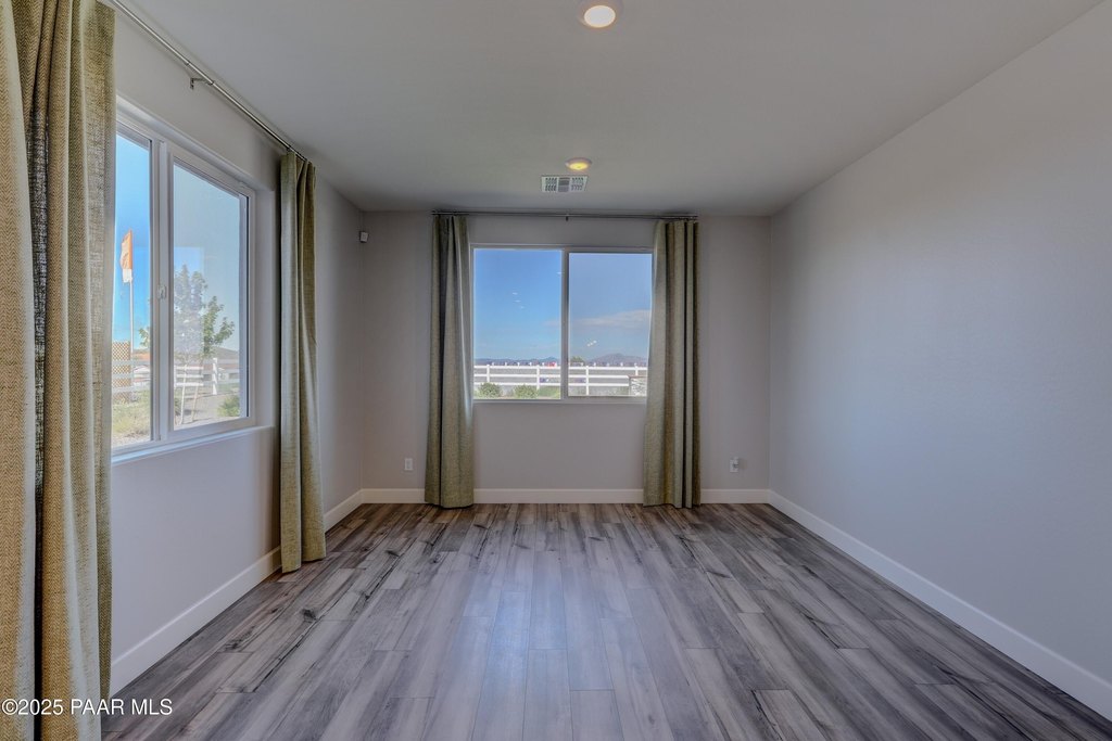 Prescott Valley, Arizona, 86315, United States, 3 Bedrooms Bedrooms, ,2 BathroomsBathrooms,Residential,Forsale,1903154