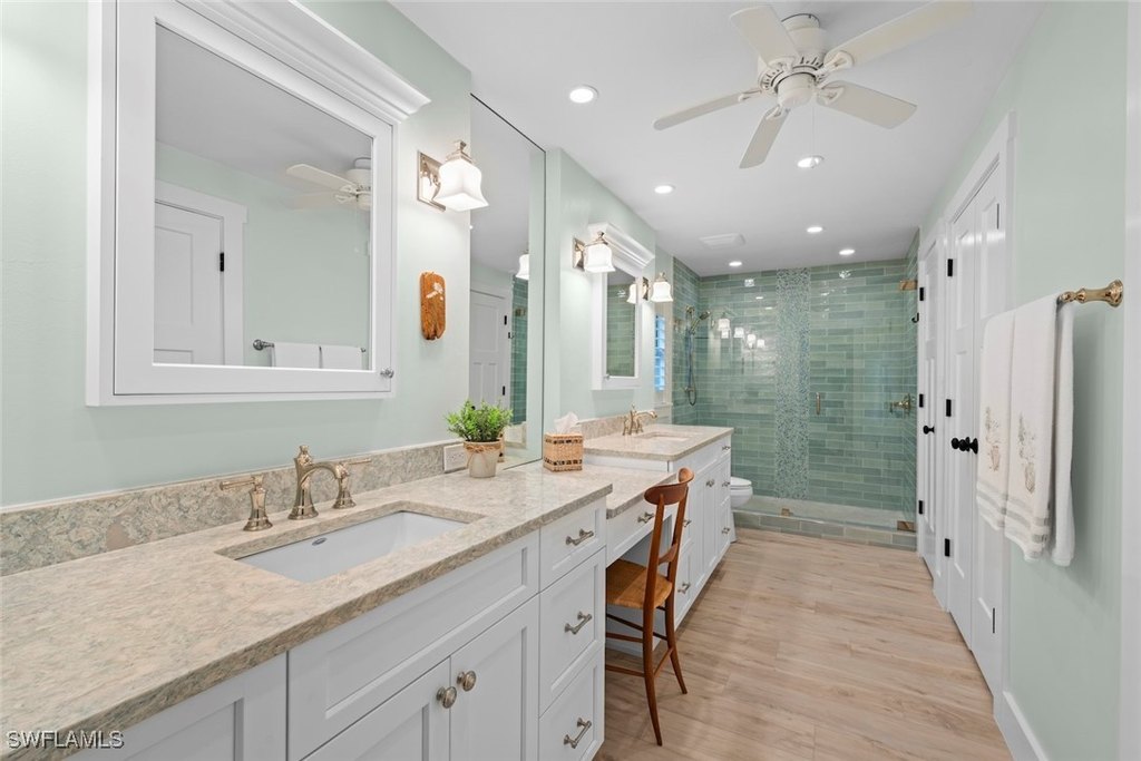 Sanibel, Florida, 33957, United States, 4 Bedrooms Bedrooms, ,3 BathroomsBathrooms,Residential,Forsale,1886342