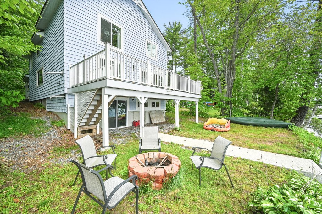 Monmouth, Maine, 04259, United States, 4 Bedrooms Bedrooms, ,3 BathroomsBathrooms,Residential,Forsale,1900059