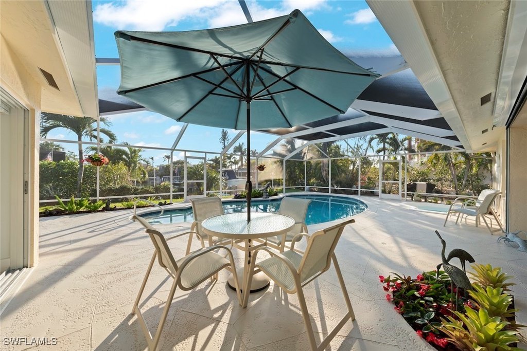 Sanibel, Florida, 33957, United States, 4 Bedrooms Bedrooms, ,3 BathroomsBathrooms,Residential,Forsale,1886342