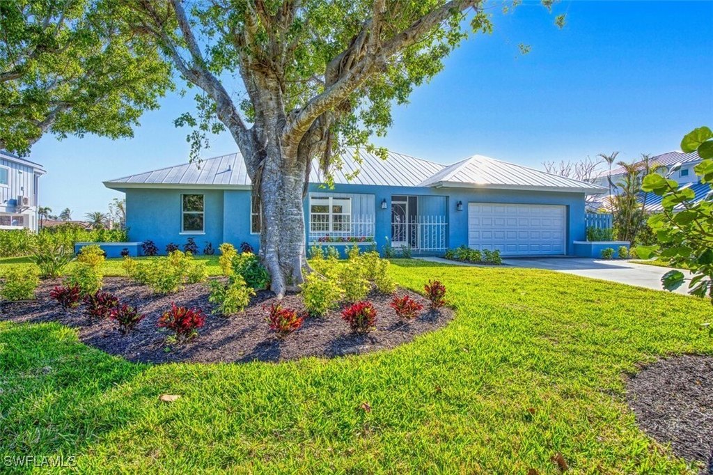 Sanibel, Florida, 33957, United States, 3 Bedrooms Bedrooms, ,2 BathroomsBathrooms,Residential,Forsale,1971951