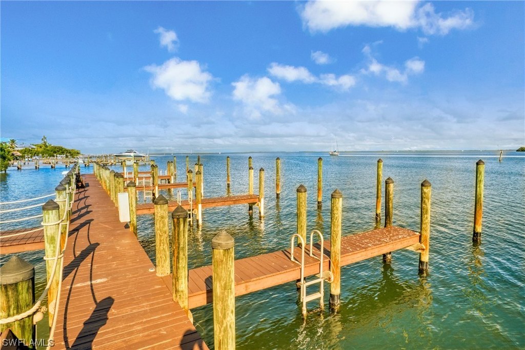 Captiva, Florida, 33924, United States, 3 Bedrooms Bedrooms, ,2.5 BathroomsBathrooms,Residential,Forsale,1886348