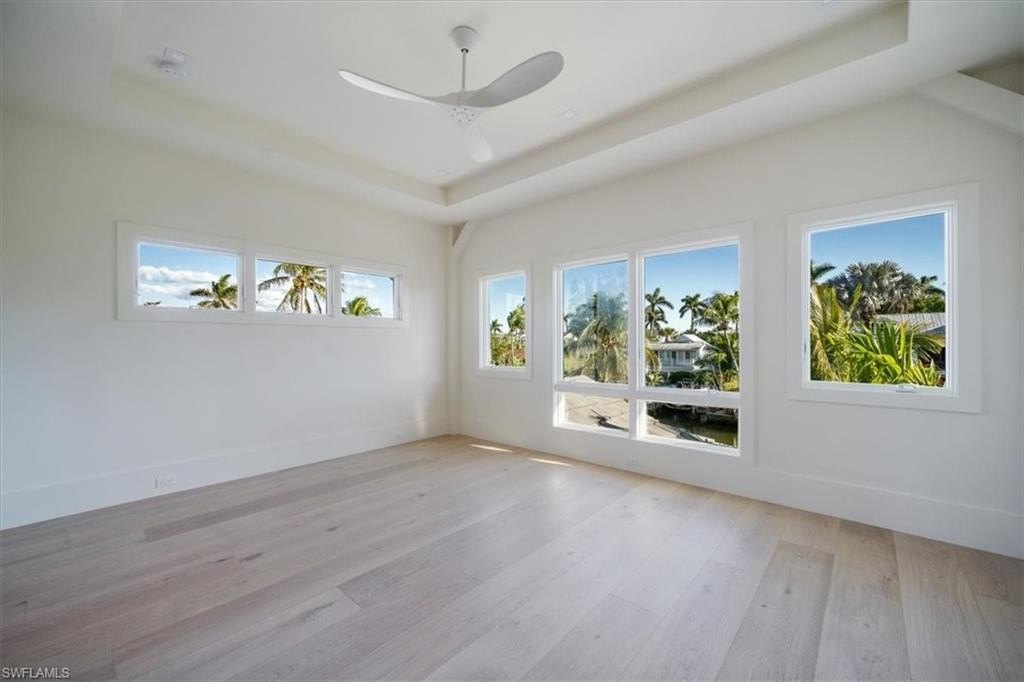 NAPLES, Florida, 34102, United States, 5 Bedrooms Bedrooms, ,5.5 BathroomsBathrooms,Residential,Forsale,1995082