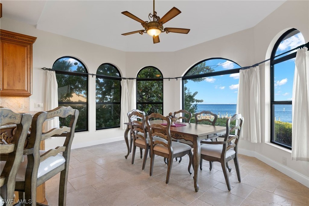 Captiva, Florida, 33924, United States, 5 Bedrooms Bedrooms, ,4.5 BathroomsBathrooms,Residential,Forsale,1971949