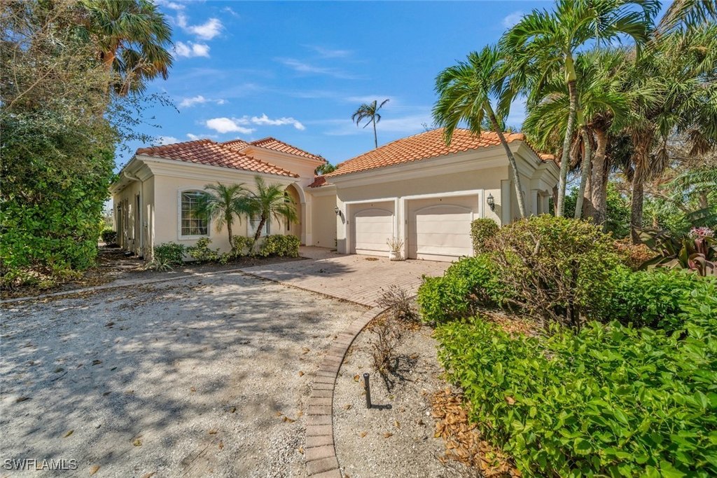 Sanibel, Florida, 33957, United States, 3 Bedrooms Bedrooms, ,3.5 BathroomsBathrooms,Residential,Forsale,1886371