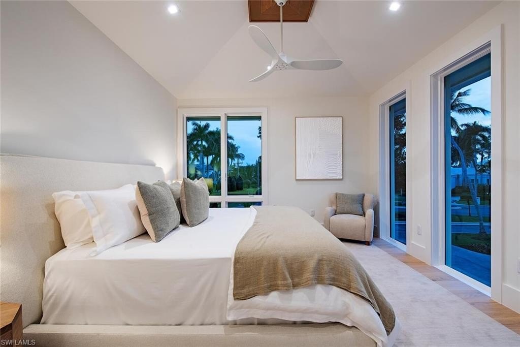 NAPLES, Florida, 34102, United States, 5 Bedrooms Bedrooms, ,6.5 BathroomsBathrooms,Residential,Forsale,1995081