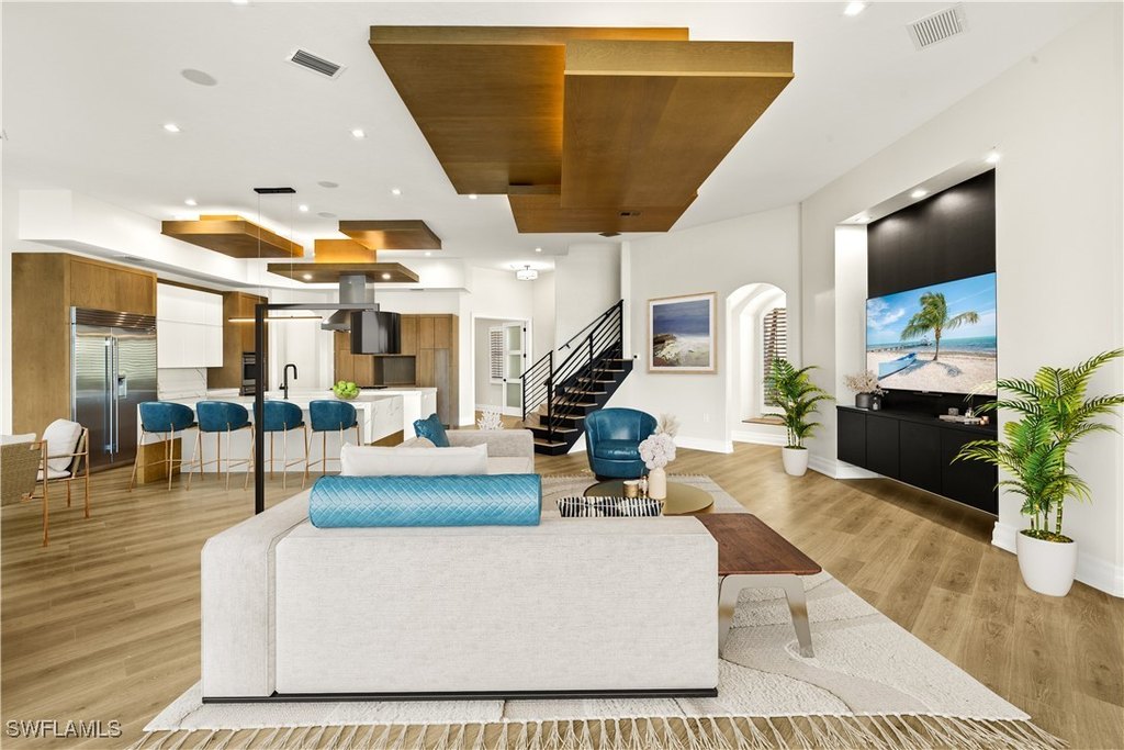 Fort Myers, Florida, 33908, United States, 4 Bedrooms Bedrooms, ,4.5 BathroomsBathrooms,Residential,Forsale,1971948