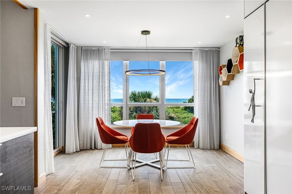 Sanibel, Florida, 33957, United States, 4 Bedrooms Bedrooms, ,4.5 BathroomsBathrooms,Residential,Forsale,1971933