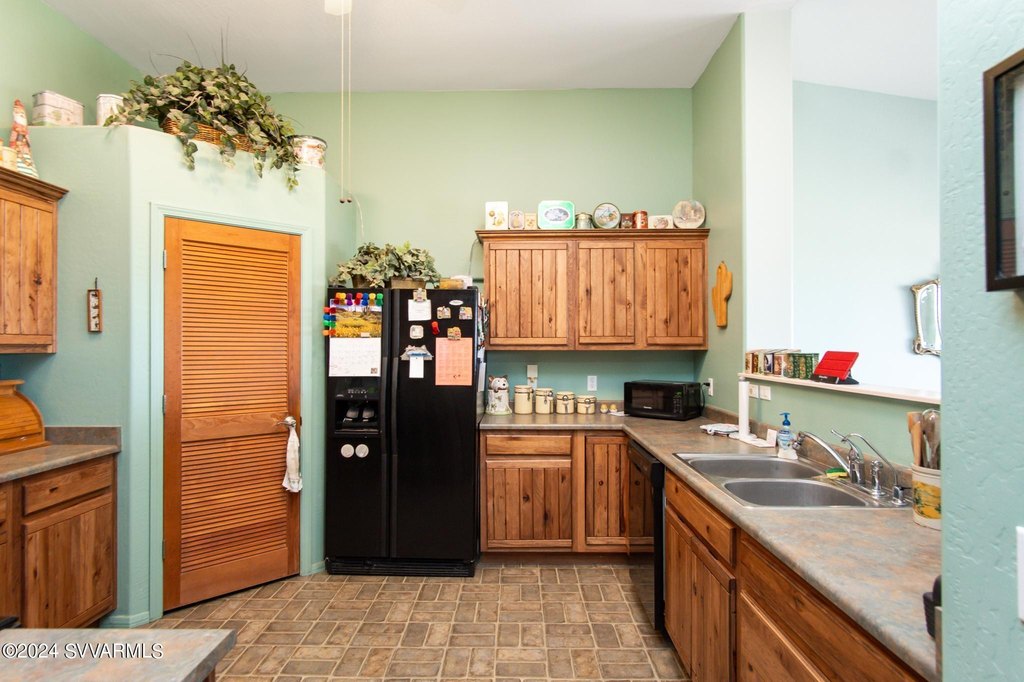 Cornville, Arizona, 86325, United States, 3 Bedrooms Bedrooms, ,3 BathroomsBathrooms,Residential,Forsale,1886216