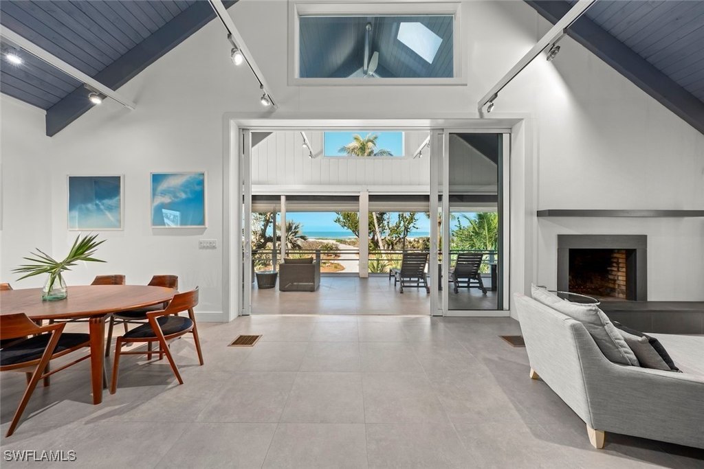 Captiva, Florida, 33924, United States, 5 Bedrooms Bedrooms, ,4.5 BathroomsBathrooms,Residential,Forsale,1886344