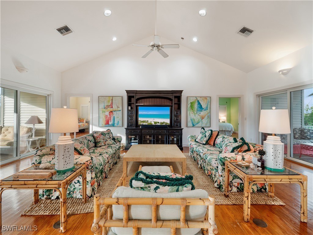 Captiva, Florida, 33924, United States, 3 Bedrooms Bedrooms, ,3 BathroomsBathrooms,Residential,Forsale,1971946