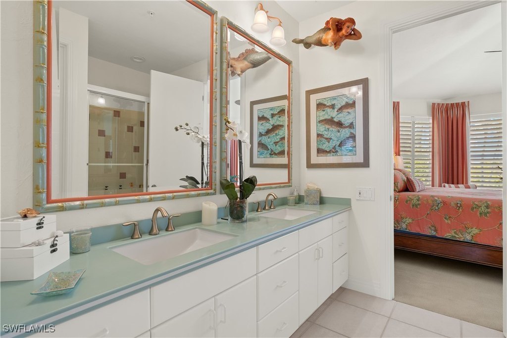 Captiva, Florida, 33924, United States, 5 Bedrooms Bedrooms, ,5.5 BathroomsBathrooms,Residential,Forsale,1971943