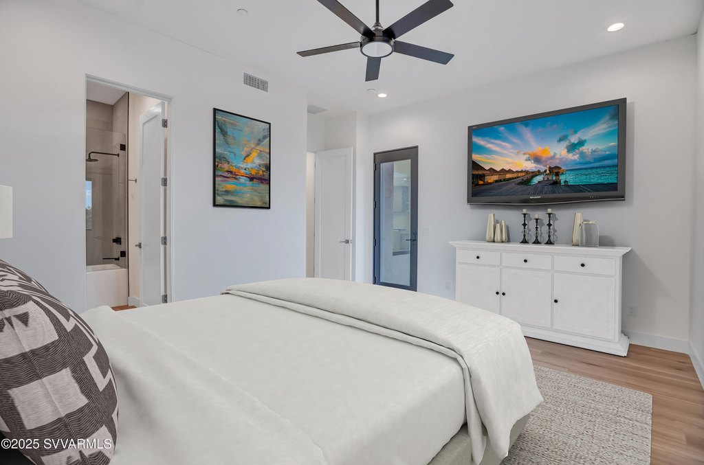 Sedona, Arizona, 86336, United States, 5 Bedrooms Bedrooms, ,5 BathroomsBathrooms,Residential,Forsale,1919195