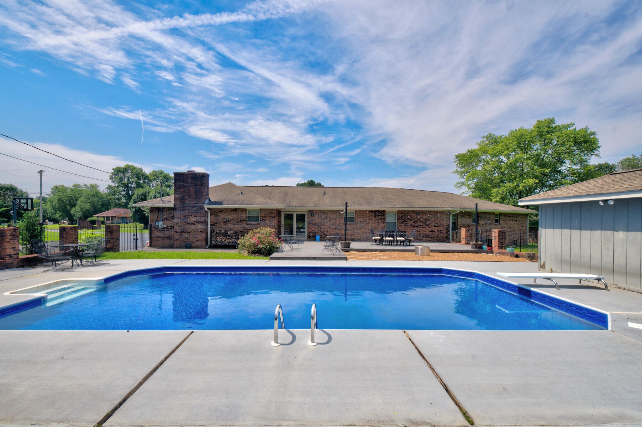 Ringgold, Georgia, 30736, United States, ,Residential,Forsale,1894442