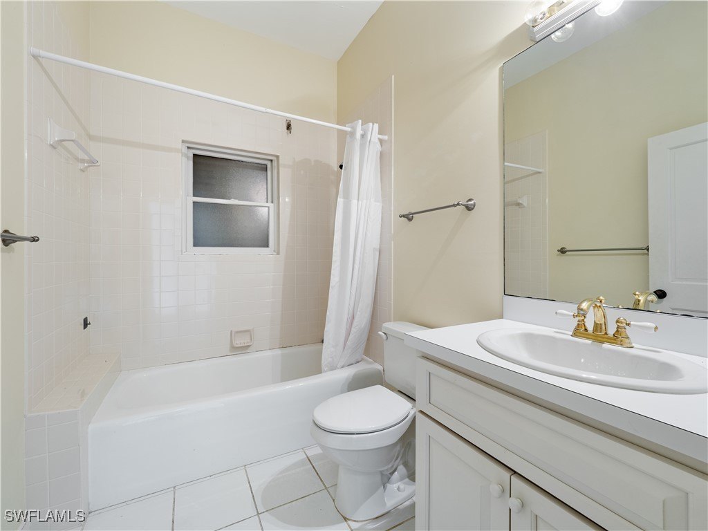 Captiva, Florida, 33924, United States, 3 Bedrooms Bedrooms, ,3 BathroomsBathrooms,Residential,Forsale,1971946