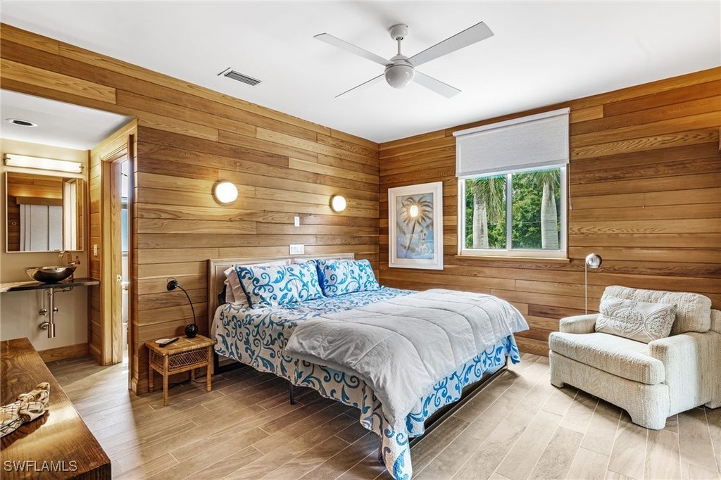 Sanibel, Florida, 33957, United States, 4 Bedrooms Bedrooms, ,4.5 BathroomsBathrooms,Residential,Forsale,1971933