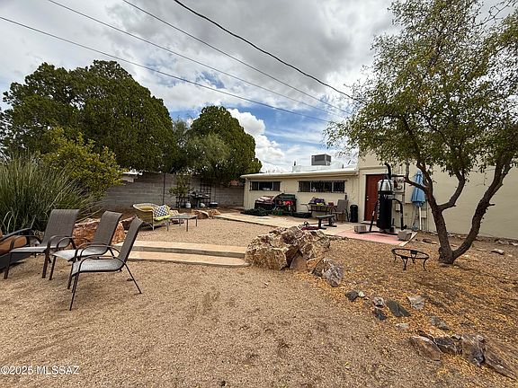 Tucson, Arizona, 85719, United States, 3 Bedrooms Bedrooms, ,2 BathroomsBathrooms,Residential,Forsale,1893883