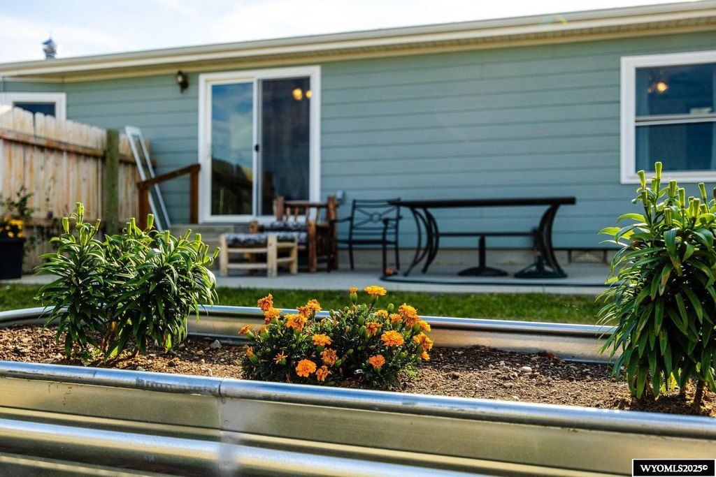 Buffalo, Wyoming, 82834, United States, 3 Bedrooms Bedrooms, ,3 BathroomsBathrooms,Residential,Forsale,1963296