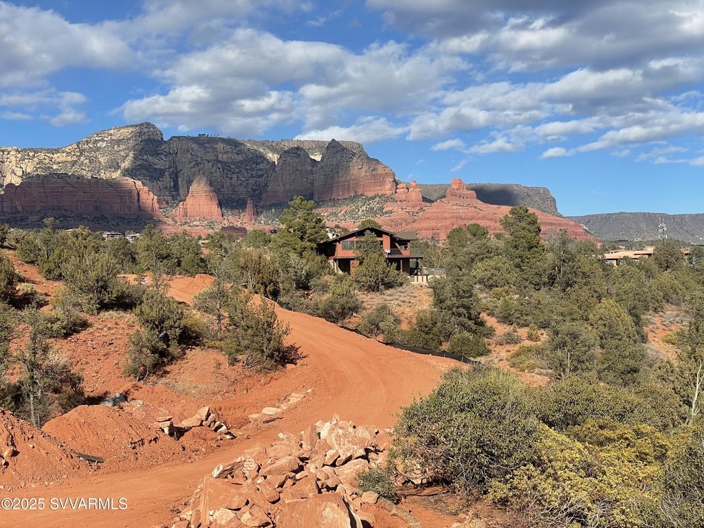 Sedona, Arizona, 86336, United States, 5 Bedrooms Bedrooms, ,6 BathroomsBathrooms,Residential,Forsale,1946079