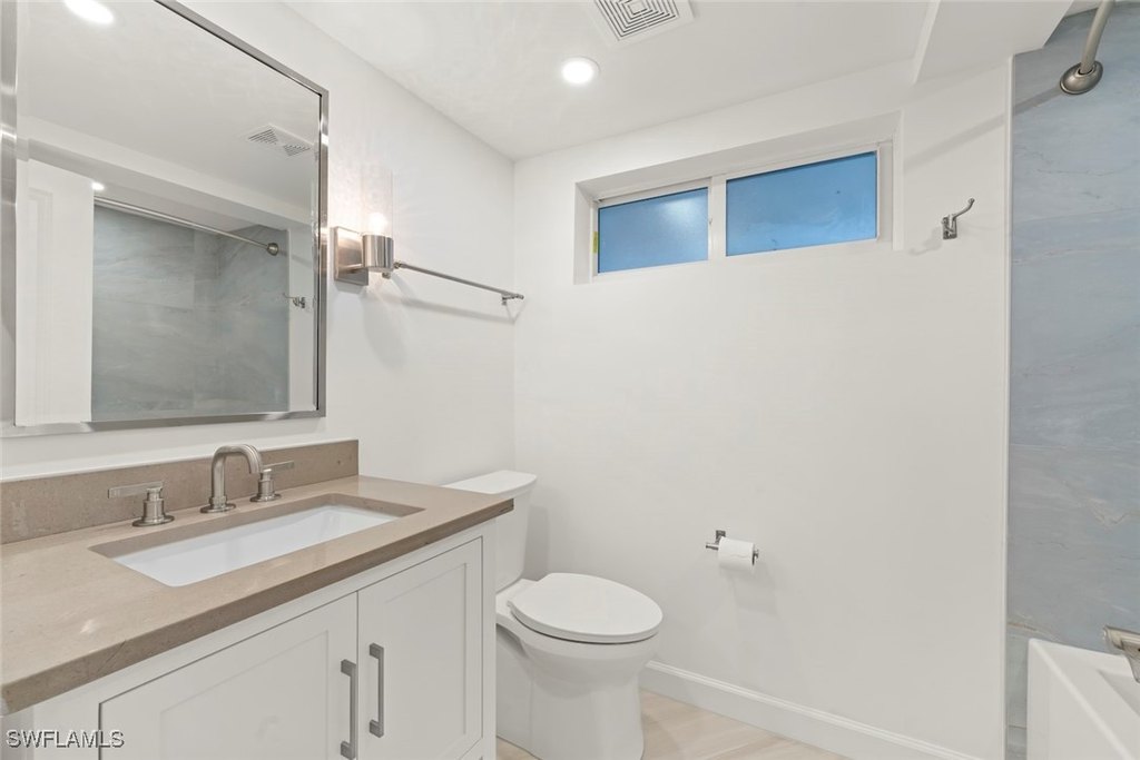 Sanibel, Florida, 33957, United States, 2 Bedrooms Bedrooms, ,2 BathroomsBathrooms,Residential,Forsale,1886387