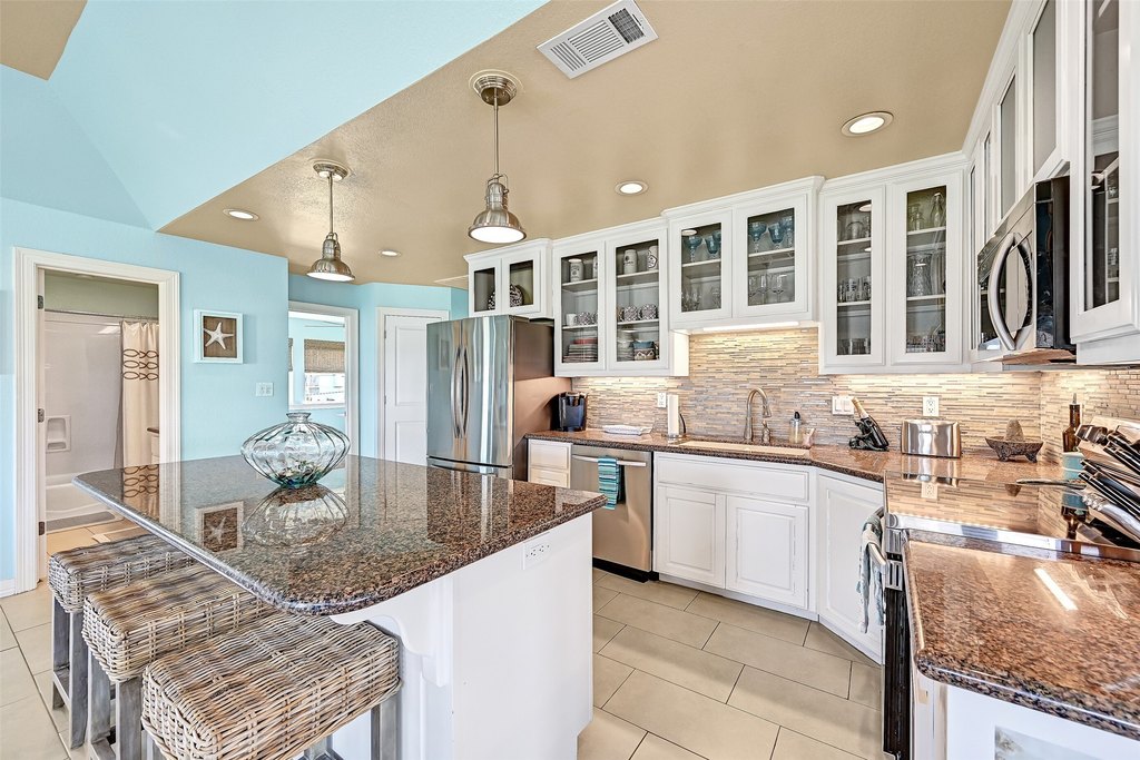 Crystal Beach, Texas, 77650, United States, 3 Bedrooms Bedrooms, ,2 BathroomsBathrooms,Residential,Forsale,1889108