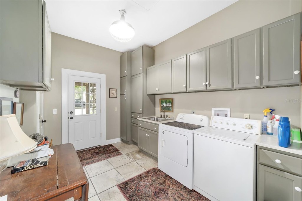 MORRISTON, Florida, 32668, United States, 4 Bedrooms Bedrooms, ,2.5 BathroomsBathrooms,Residential,Forsale,1993988