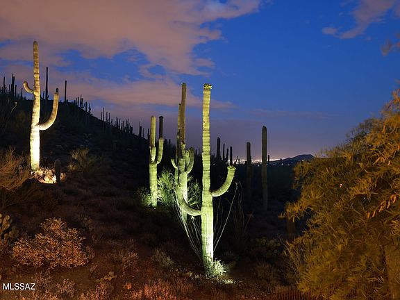 Tucson, Arizona, 85745, United States, 4 Bedrooms Bedrooms, ,3 BathroomsBathrooms,Residential,Forsale,1893884