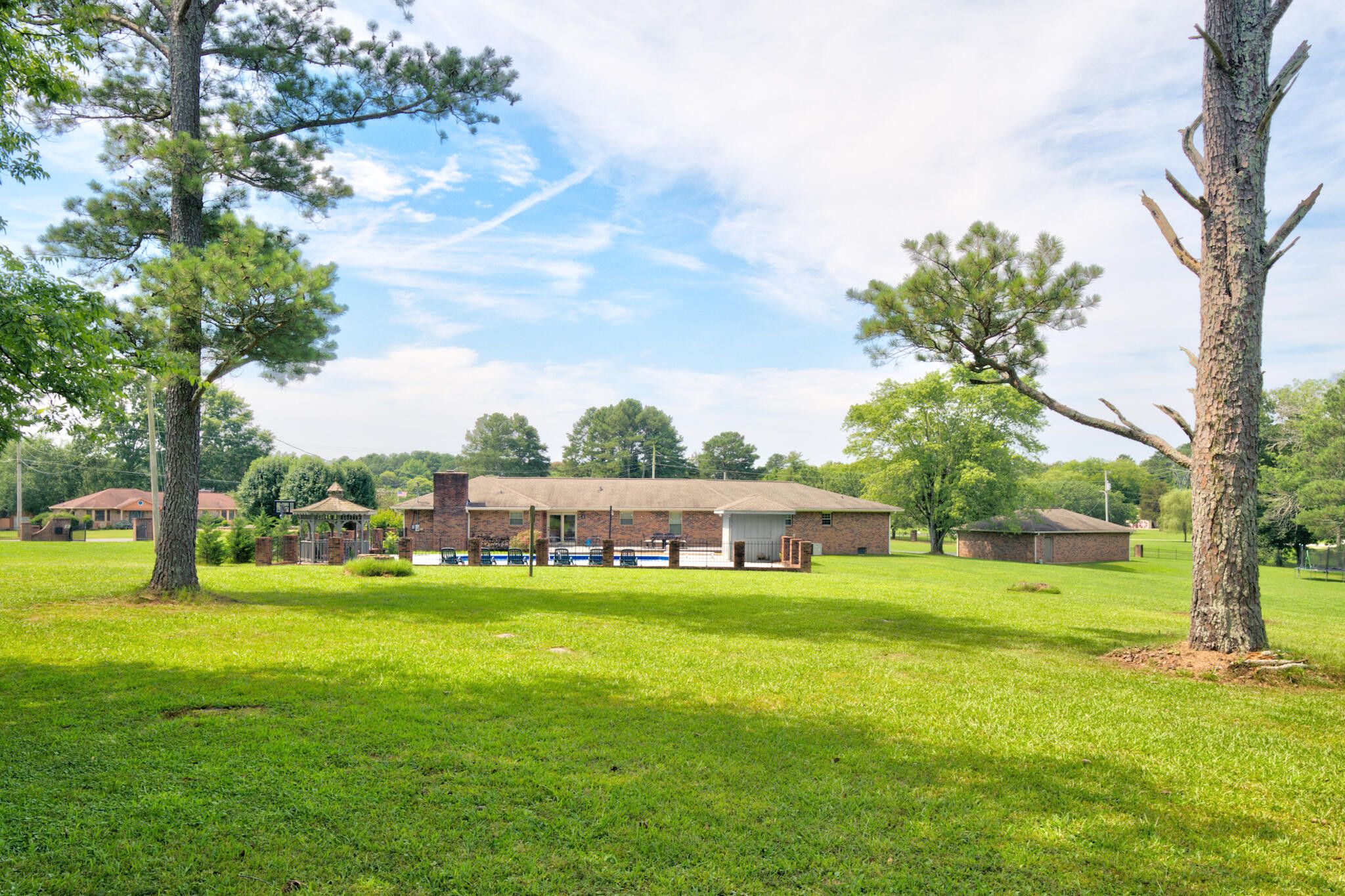 Ringgold, Georgia, 30736, United States, ,Residential,Forsale,1894442