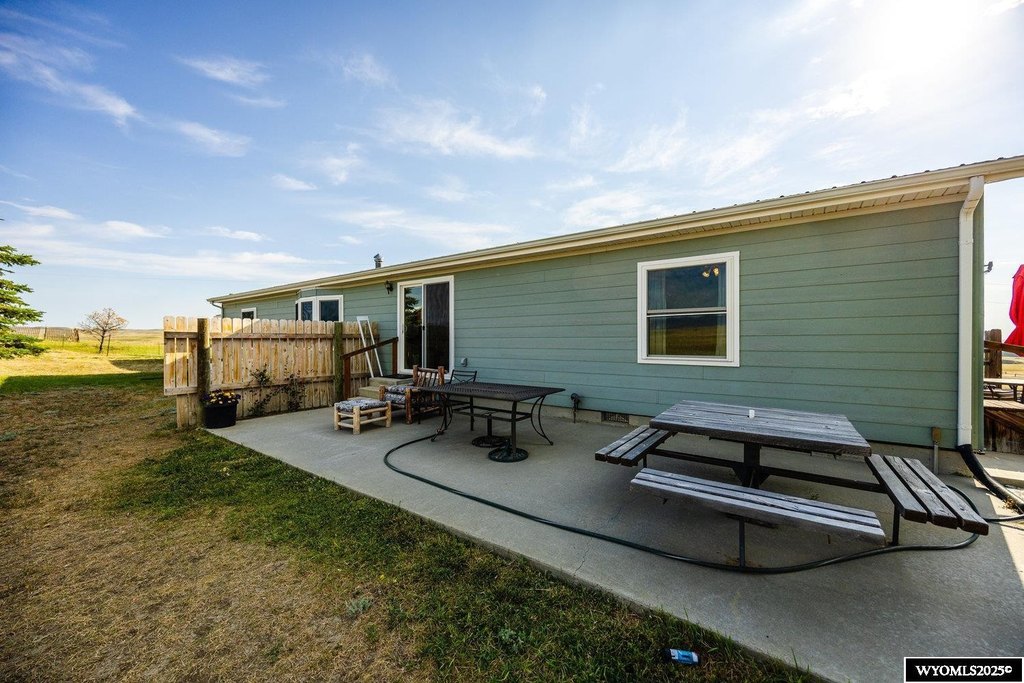 Buffalo, Wyoming, 82834, United States, 3 Bedrooms Bedrooms, ,3 BathroomsBathrooms,Residential,Forsale,1963296