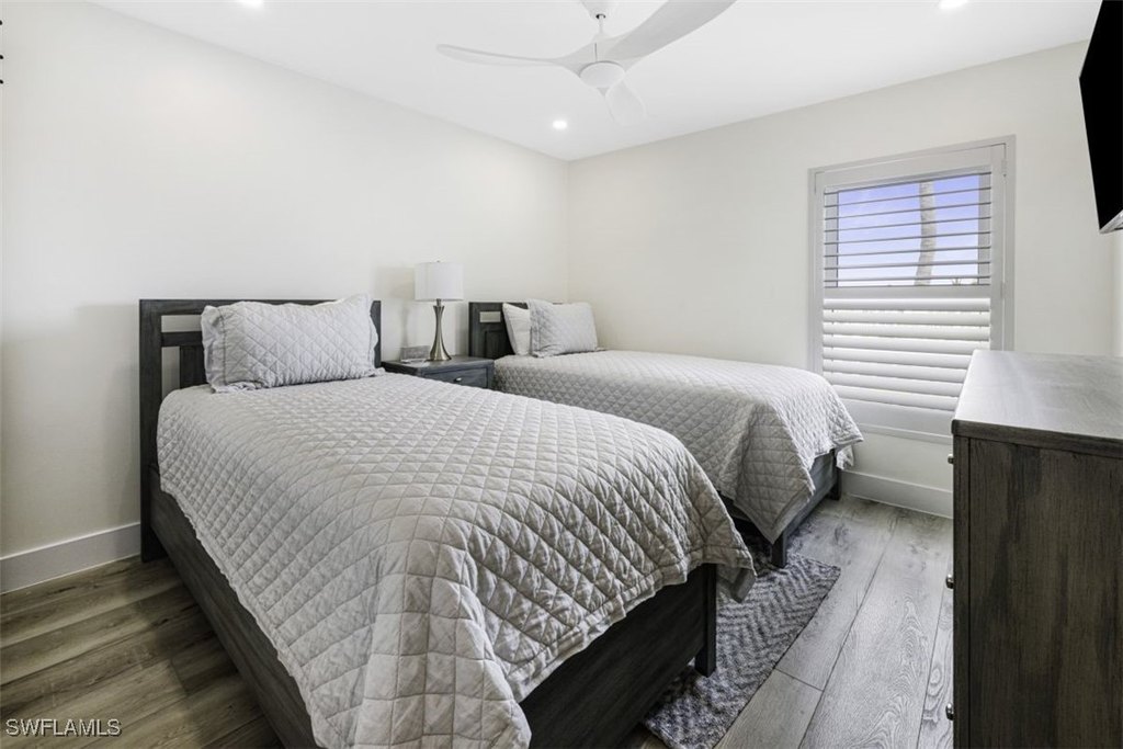 Captiva, Florida, 33924, United States, 4 Bedrooms Bedrooms, ,3 BathroomsBathrooms,Residential,Forsale,1886375