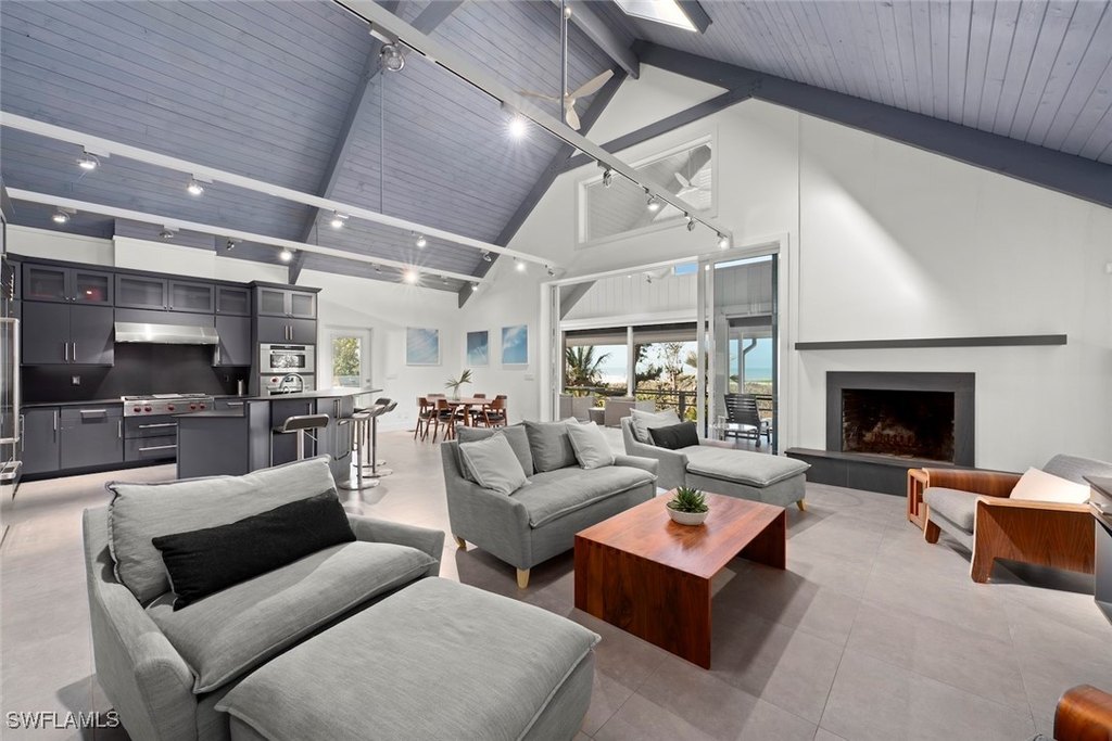 Captiva, Florida, 33924, United States, 5 Bedrooms Bedrooms, ,4.5 BathroomsBathrooms,Residential,Forsale,1886344