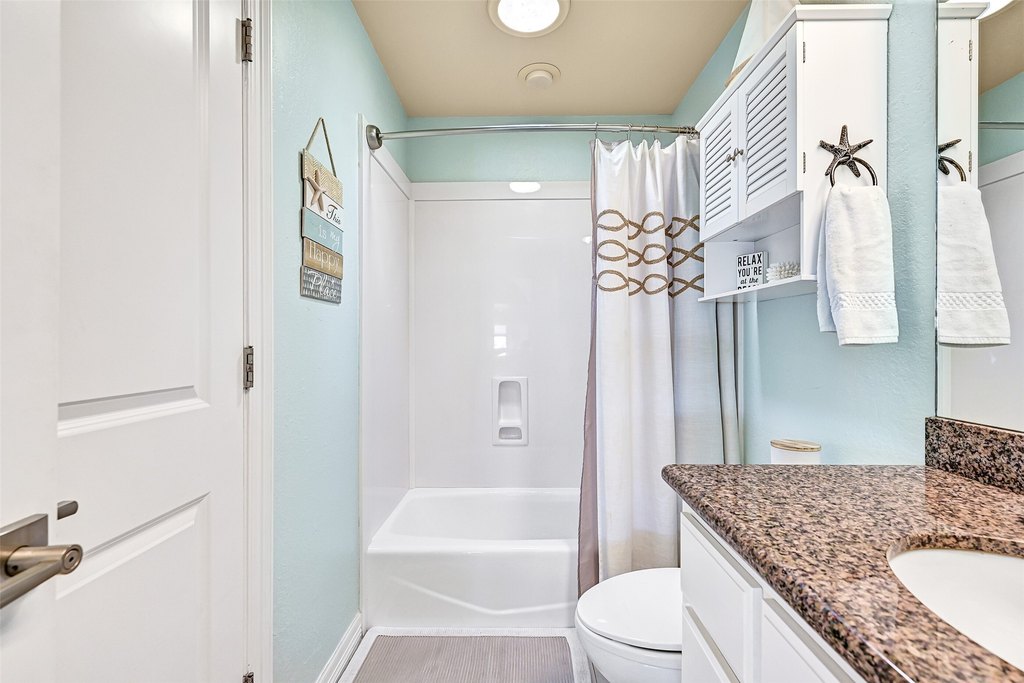 Crystal Beach, Texas, 77650, United States, 3 Bedrooms Bedrooms, ,2 BathroomsBathrooms,Residential,Forsale,1889108
