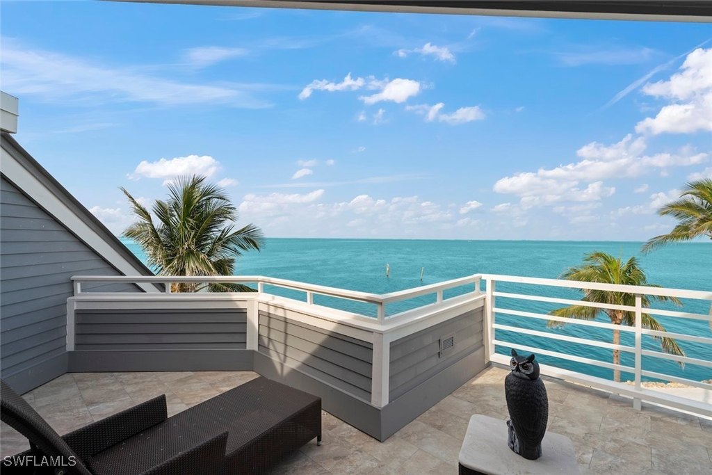 Captiva, Florida, 33924, United States, 3 Bedrooms Bedrooms, ,3 BathroomsBathrooms,Residential,Forsale,1886389