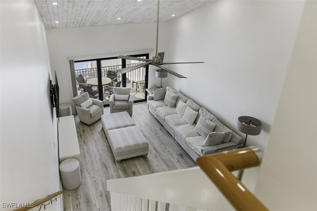 Captiva, Florida, 33924, United States, 4 Bedrooms Bedrooms, ,3 BathroomsBathrooms,Residential,Forsale,1886375